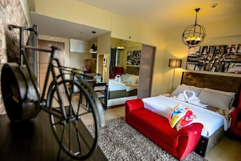 hnm management one palm tree villas