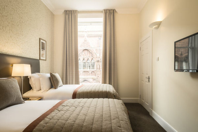 fountain court apartments royal garden