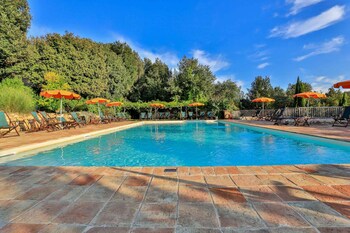 le mascie country house