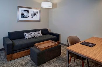 springhill suites st louis brentwood