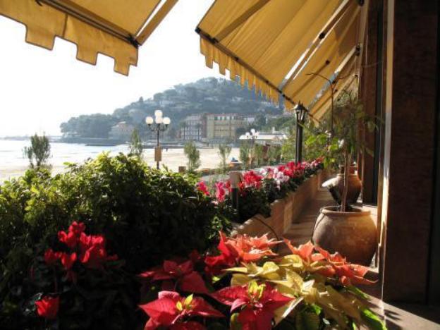 bandb hotel diano marina palace