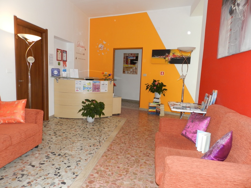 actinia accomodation