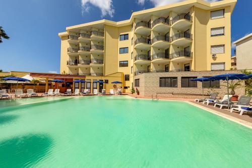 Rina Hotel,La Pietraia>>Alghero,4 star