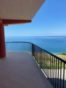 Tus' Hotel,Catania>>Castel Di Tusa,4 star