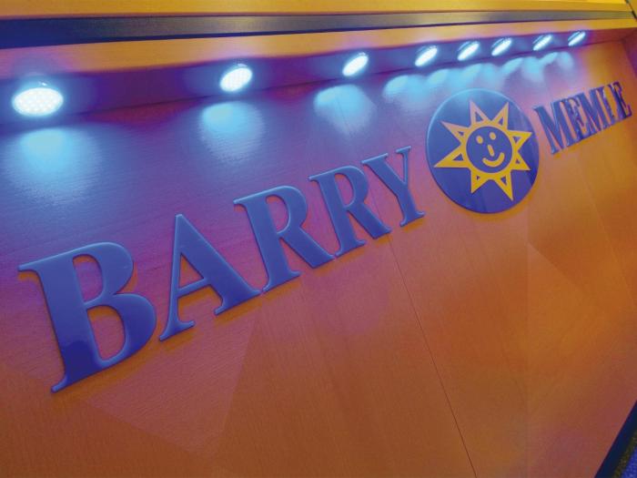 barry memle lake side resort