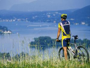 barry memle lake side resort