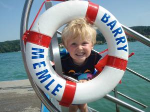 barry memle lake side resort