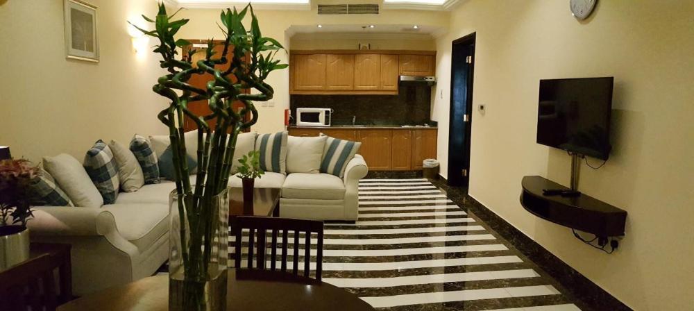 royal mirage hotel and apartments