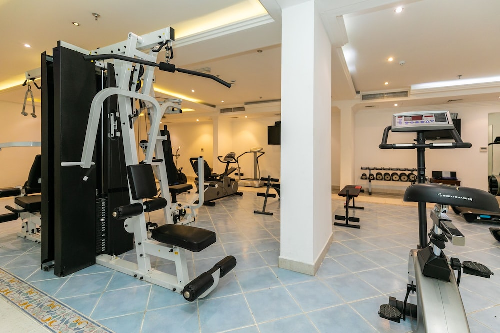 royal mirage hotel and apartments