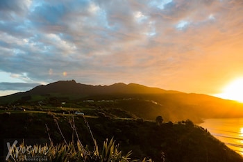 raglan sunset motel
