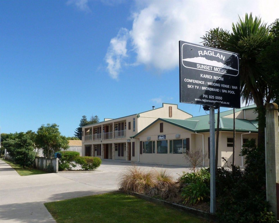 Raglan Sunset Motel,Raglan>>Hamilton,4 star