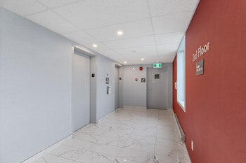 emerald hotel and suites