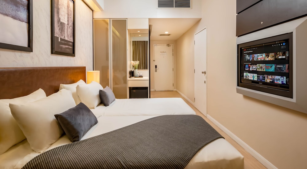 centrestage petaling jaya perfect host