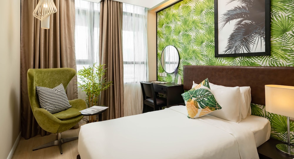 centrestage petaling jaya perfect host