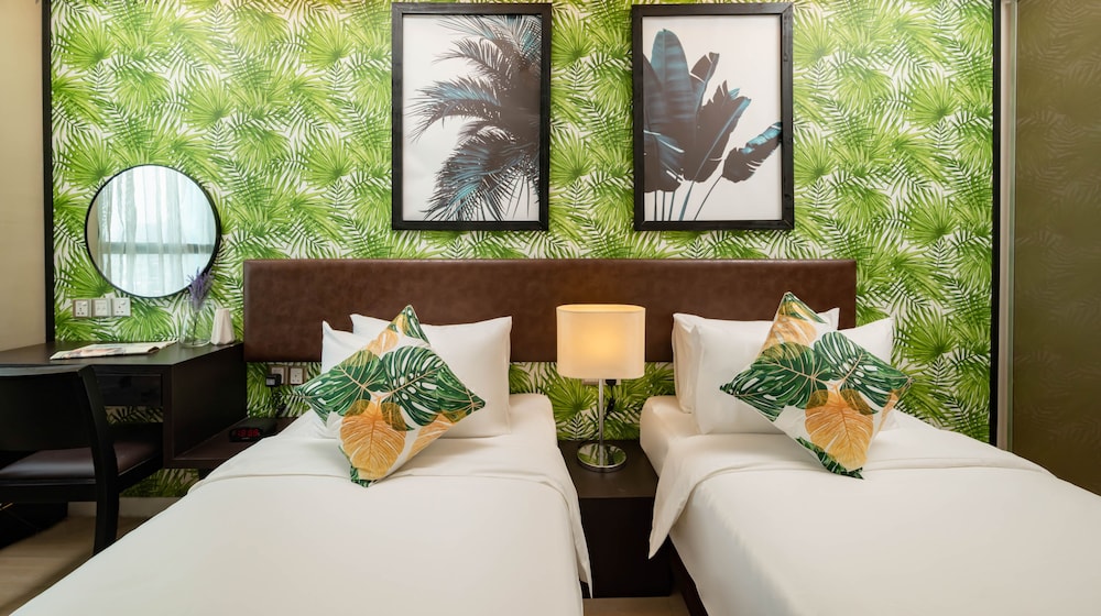 centrestage petaling jaya perfect host