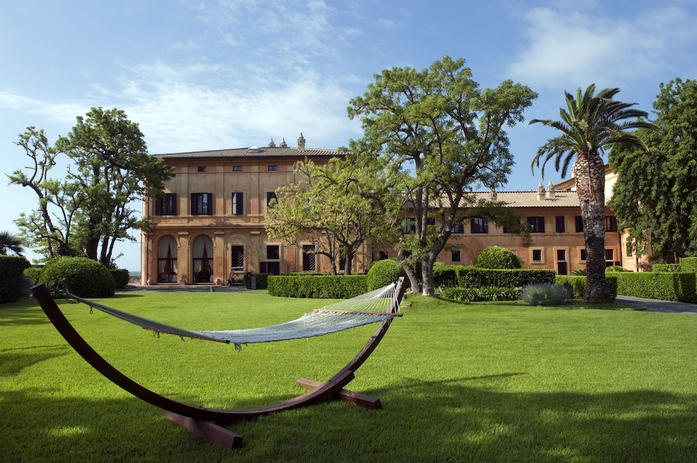 la posta vecchia hotel