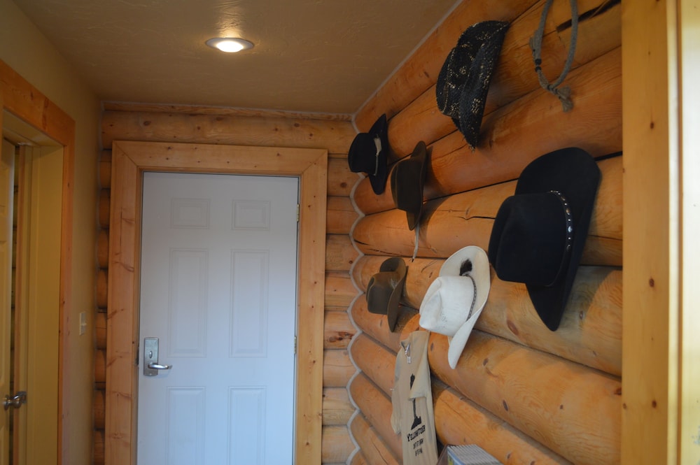 cody cowboy village