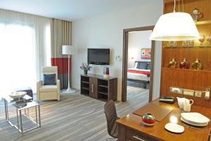 Staybridge Suites Abu Dhabi Yas Island By Ihg,Yas Island>>Abu Dhabi,4 star