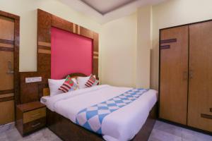 oyo home 78050 cozy studio collage square hotel maya international