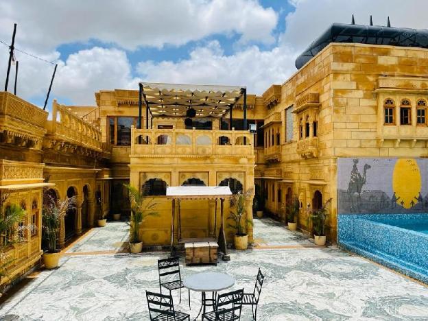 hotel grand khalifa