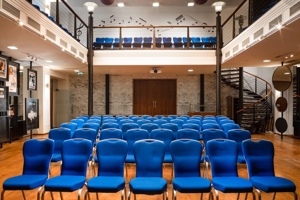 the hotel fitzgerald