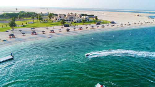 Al Maya Island & Resort,,3.5 star