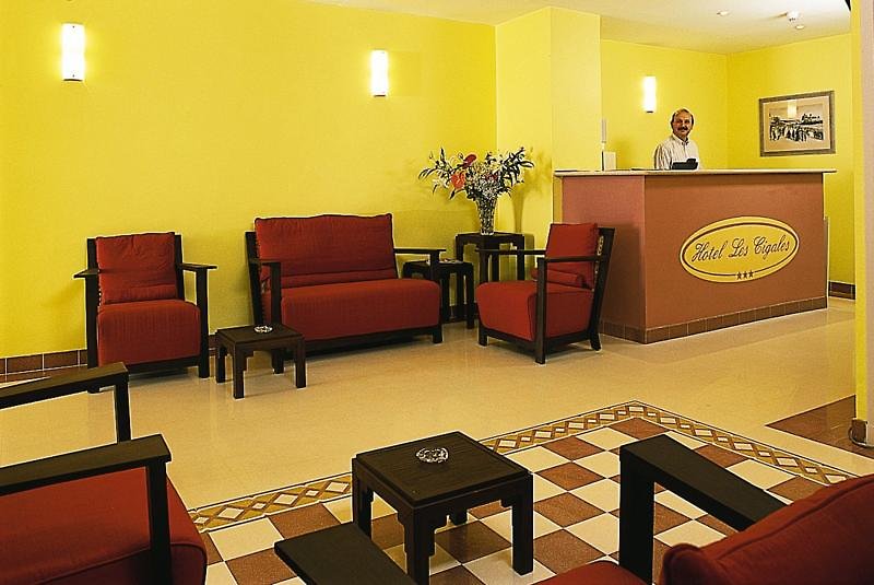 hotel les cigales