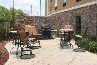 hampton inn and suites bay city tx