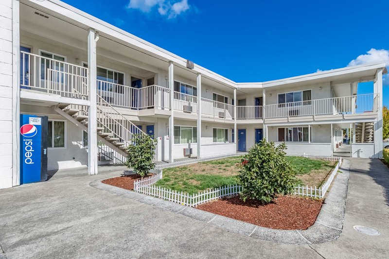 motel 6 beaverton or