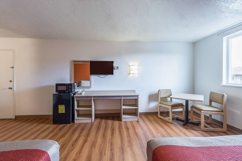 motel 6 beaverton or