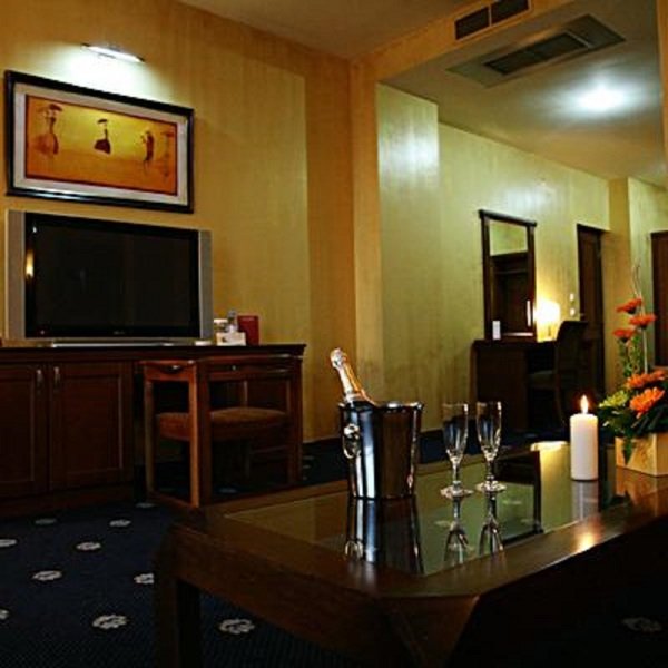 ararat hotel