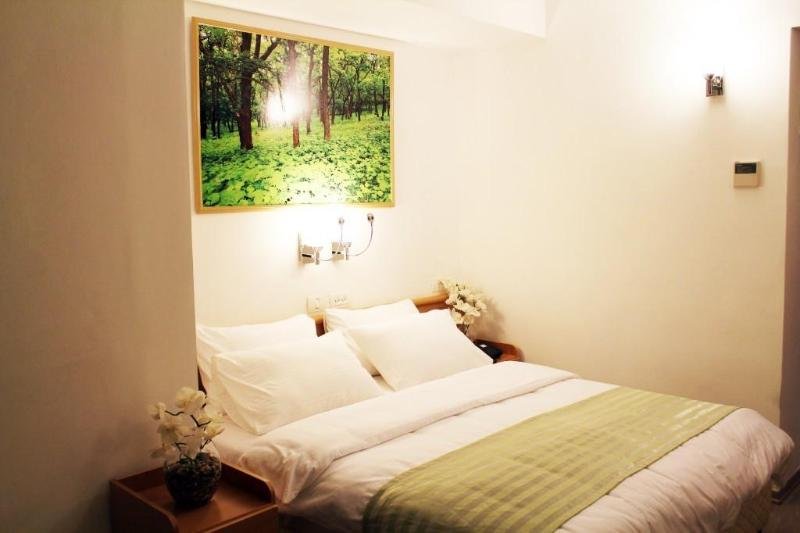 ararat hotel