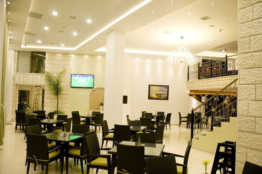 ararat hotel