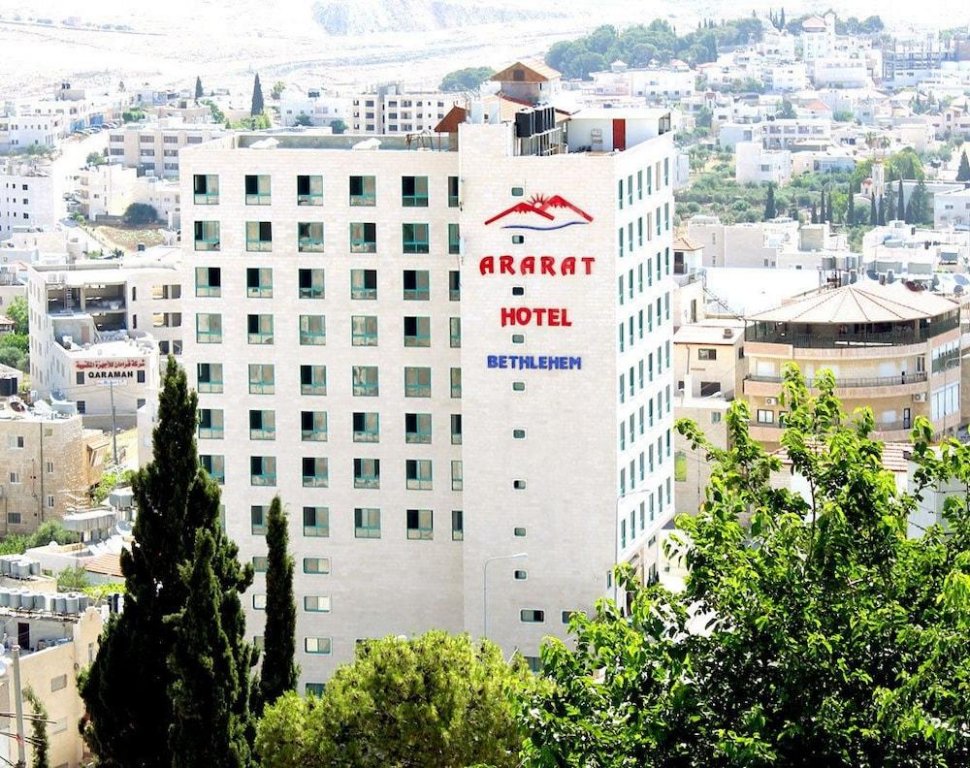 ararat hotel