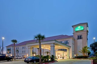 La Quinta Inn & Suites By Wyndham Biloxi,Harrison County>>Biloxi,3 star