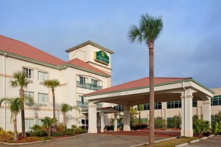 La Quinta Inn & Suites By Wyndham Biloxi,Harrison County>>Biloxi,3 star