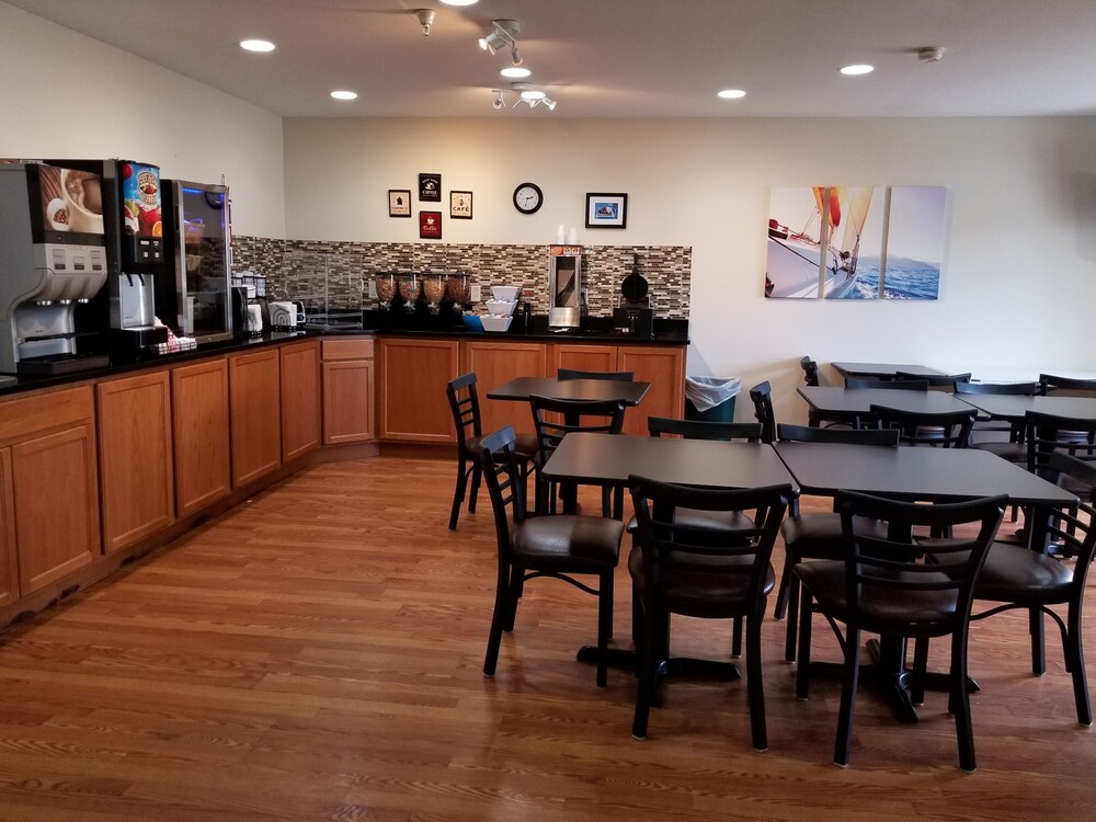 mariners village resort