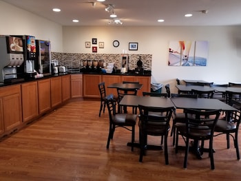 mariners village resort