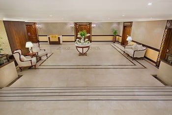 ezdan hotel residence