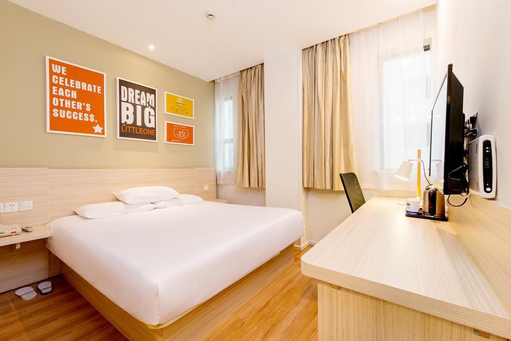 hanting hotel jiujiang xunyang road pedestrian str