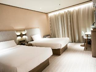 hanting hotel jiujiang xunyang road pedestrian str