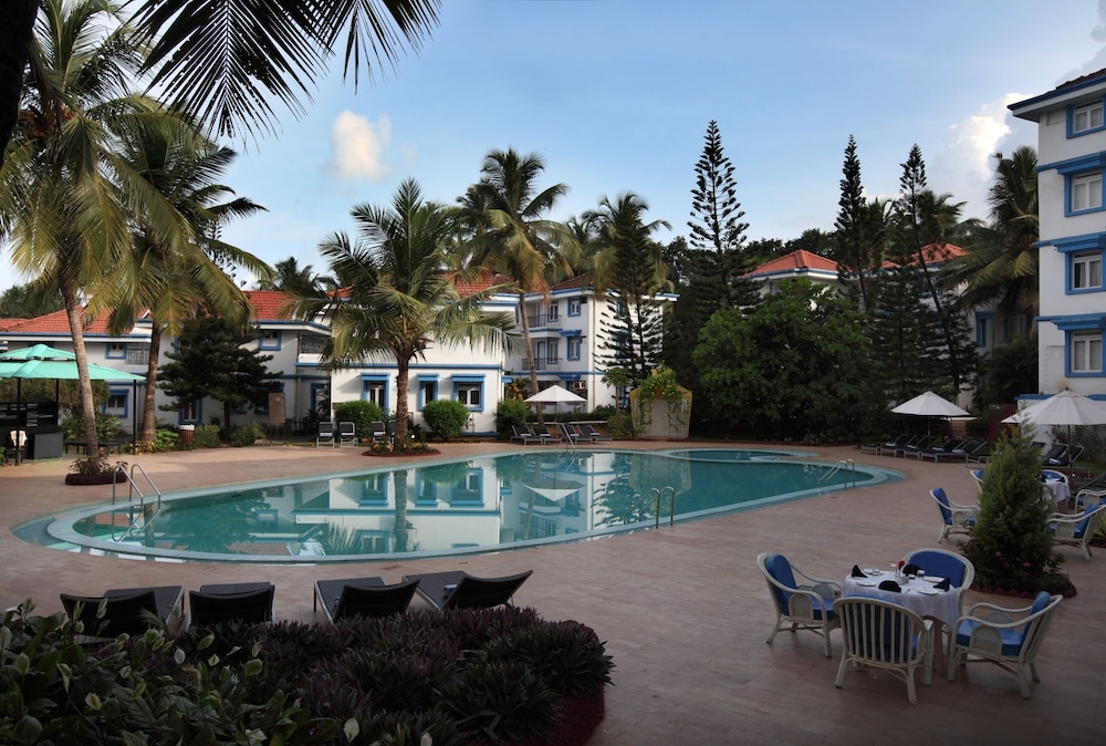 royal goan beach club royal palms