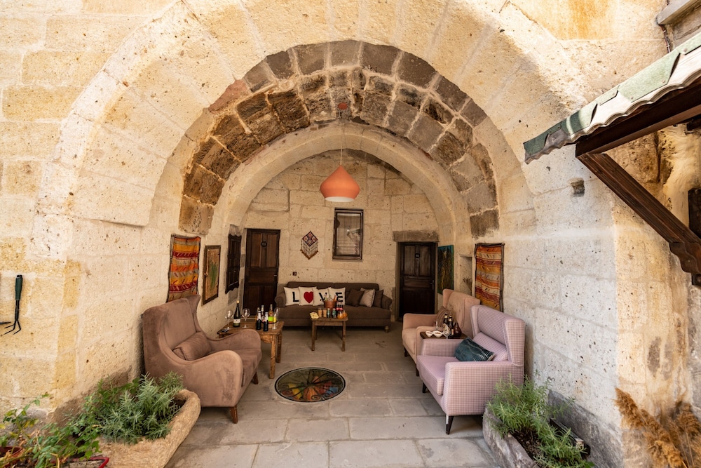 cappadocia aurora cave hotel