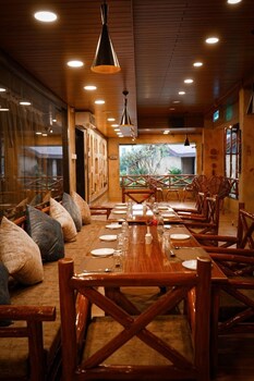 the emerald resort pune