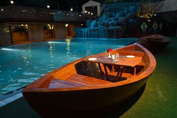 the emerald resort pune