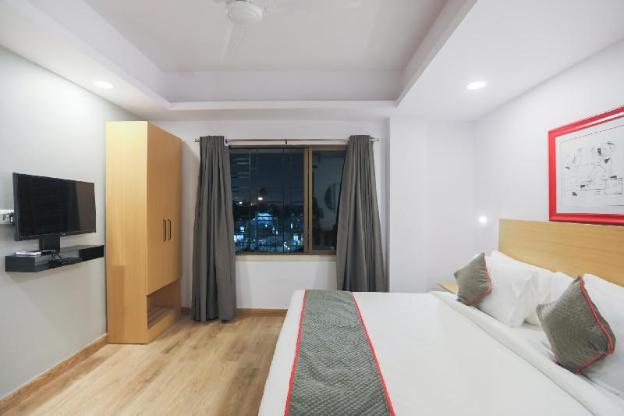 oyo townhouse 152 hotel suncitel airport