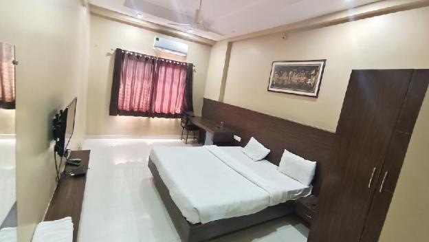 kanha hotel and resort