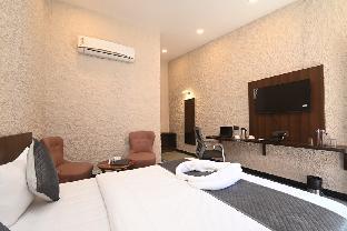kanha hotel and resort