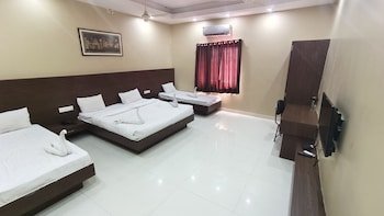 kanha hotel and resort