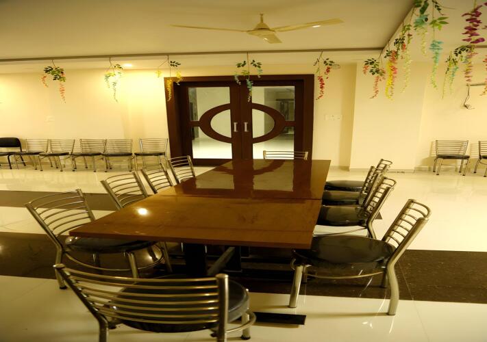 kanha hotel and resort